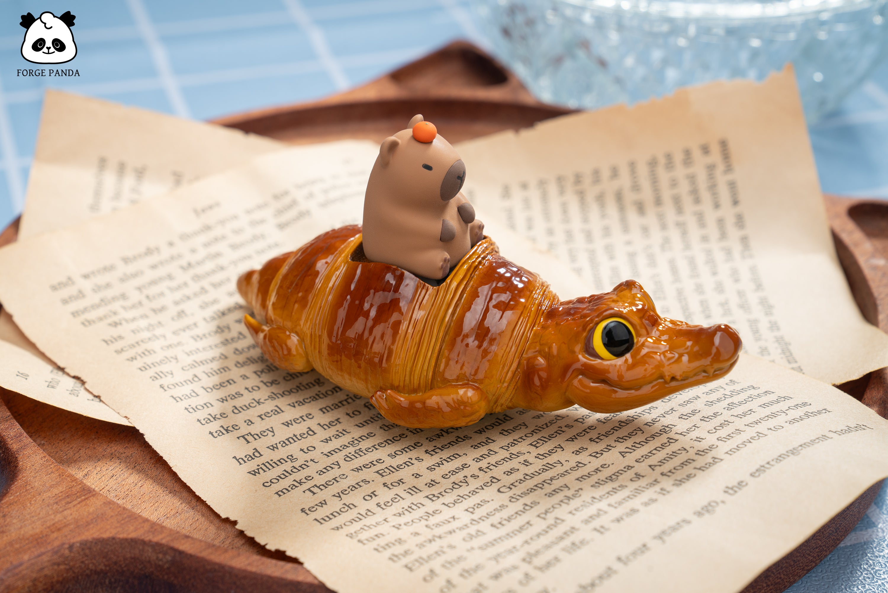 Croissant Croco (Fidget Toy)